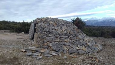 Otvori galeriju vinko-kajmak-krizni-put_21.jpg