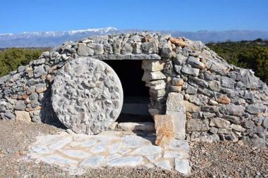 Otvori galeriju vinko-kajmak-krizni-put_27.jpg