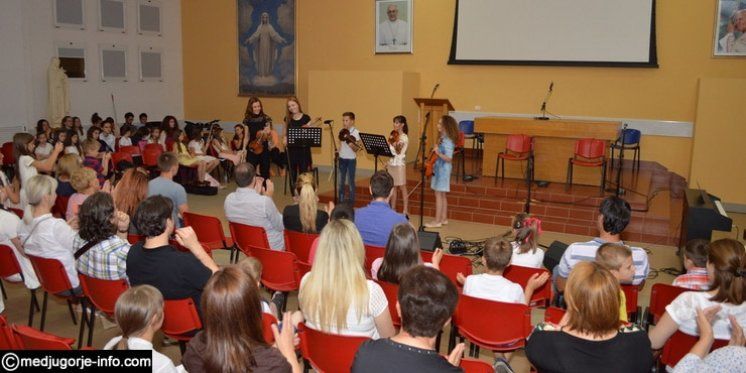 FOTO: Održan glazbeni koncert djece i mladih iz župe Međugorje