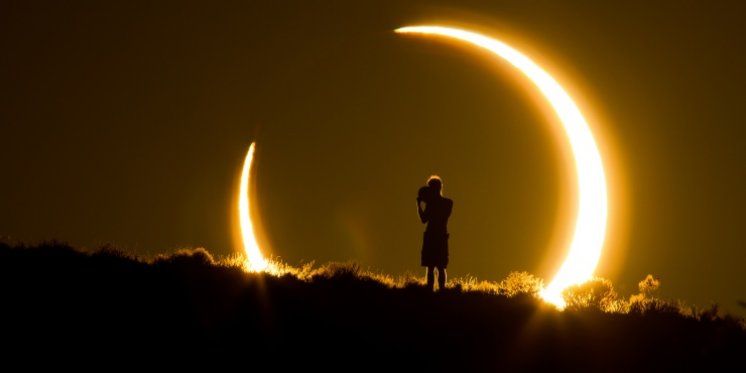 Uživo: Pratite najveće pomračenje Sunca u SAD-u u posljednjih 99 godina