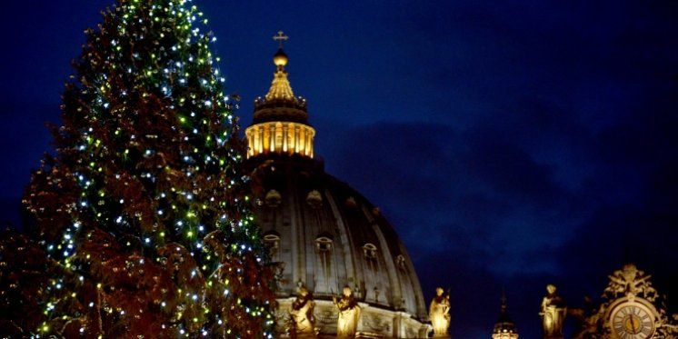 Papa Franjo: Jaslice nas podsjećaju na to što je uistinu Božić
