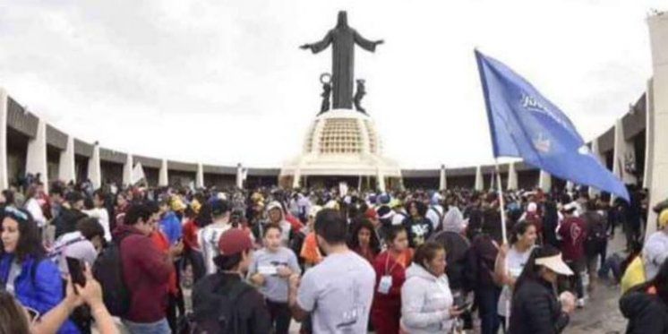 Više od 50 000 mladih Meksikanaca hodočastilo u svetište Krista Kralja