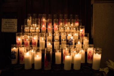 Otvori galeriju u-new-yorku-neustrasivi-katolici-zapoceli-herojsku-molitvu_01.jpg