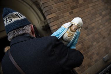 Otvori galeriju u-new-yorku-neustrasivi-katolici-zapoceli-herojsku-molitvu_25.jpg