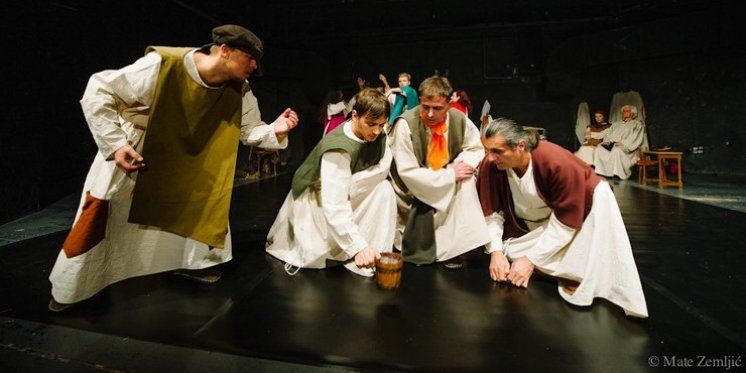 Predstava „Brat magarac“ u izvedbi HNK Mostar u ponedjeljak, 16.11.2015. u 19.30 sati u dvorani Ivana Pavla II. u Međugorju