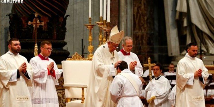 U nedjelju će Papa zarediti devet svećenika za Rimsku biskupiju