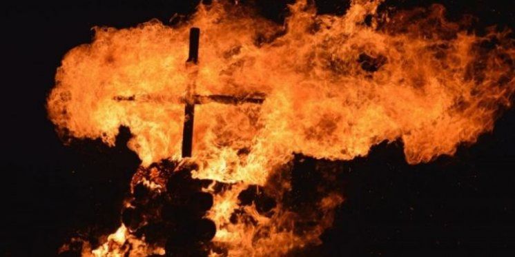 KANADA 6 katoličkih crkvi spaljeno do temelja: Sve je krenulo nakon pronalaska dječjih grobova