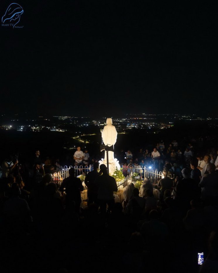 ŠESTI DAN IZVANREDNE DEVETNICE: BLAGOSLOV U ZNAKU KRIŽA