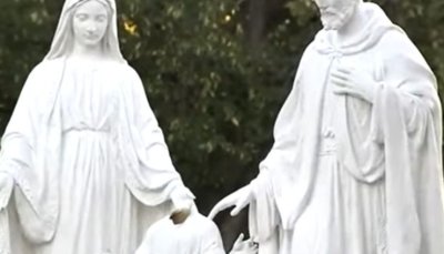 Kipu Djeteta Isusa odrubljena glava u Katoličkoj crkvi
