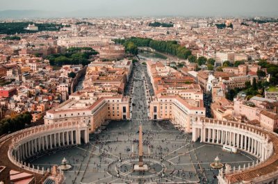Vatikan i američki biskupi nakon atentata na Trumpa osudili nasilje