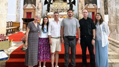 Američki glumac Jim Caviezel posjetio Svetište sv. Šime u Zadru